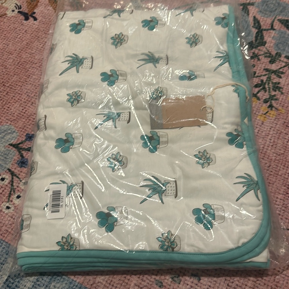Kyte baby - succulent toddler blanket NWT/NIB